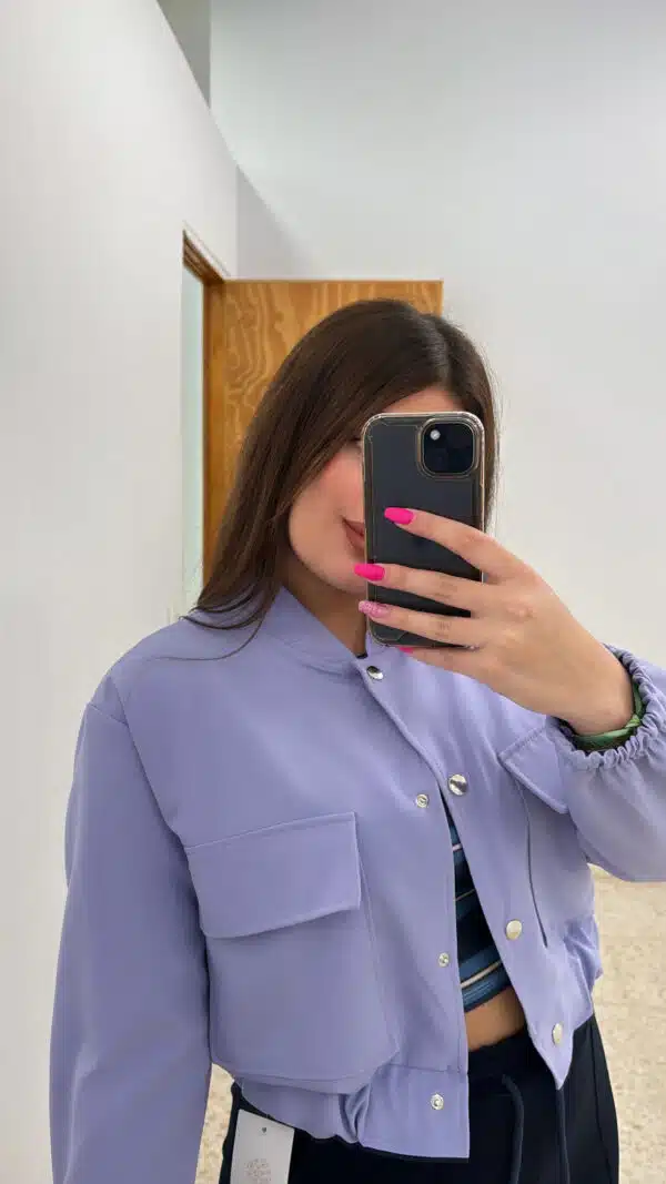 Bomber Lia - Imagen 2