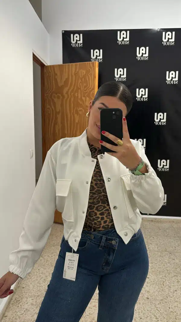 BOMBER NOEMI - Imagen 2